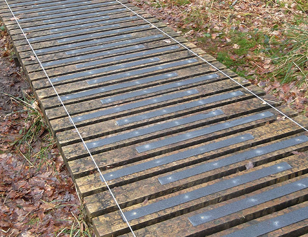 ...completed, they provide a safe environment to walkers on Loch Lomond. ...completed, they provide a safe environment to walkers on Loch Lomond.