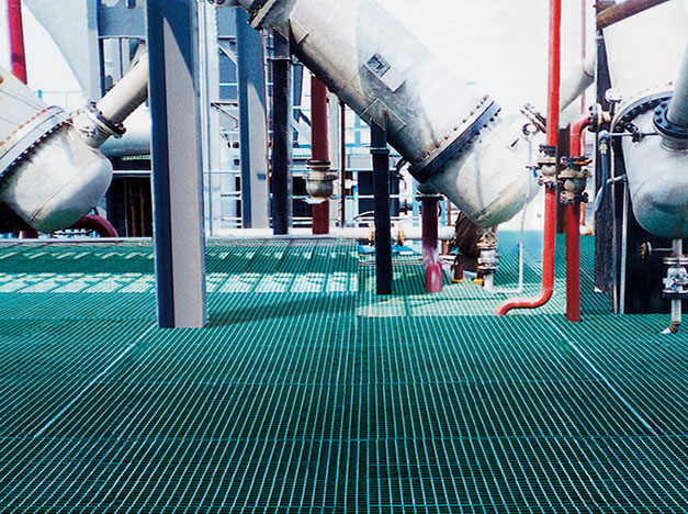 Grating for walkways, loading docks, gantries and work stations. Proven reliability in high traffic areas, giving excellent slip resistance. Grating for walkways, loading docks, gantries and work stations. Proven reliability in high traffic areas, giving excellent slip resistance.